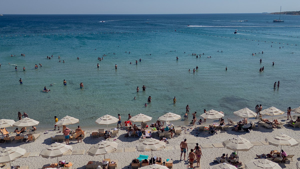 MINI Rotalar: Çeşme'nin Yaz Ritmi | MINI Türkiye